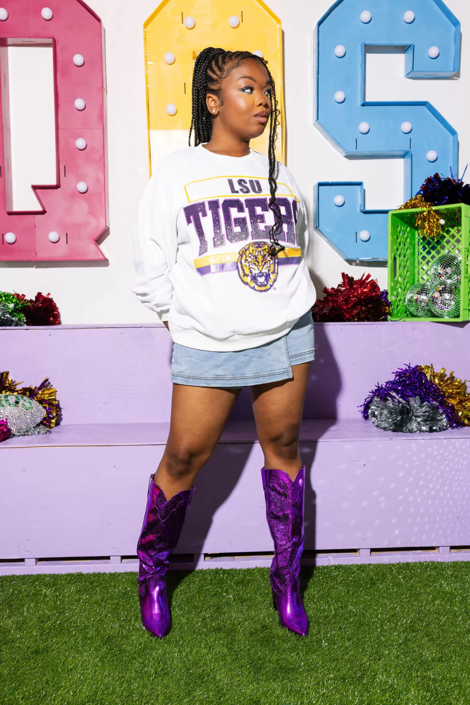 Hot Queen of Sparkles Licensed 'LSU Tigers' Vintage Sweatshirt Grey