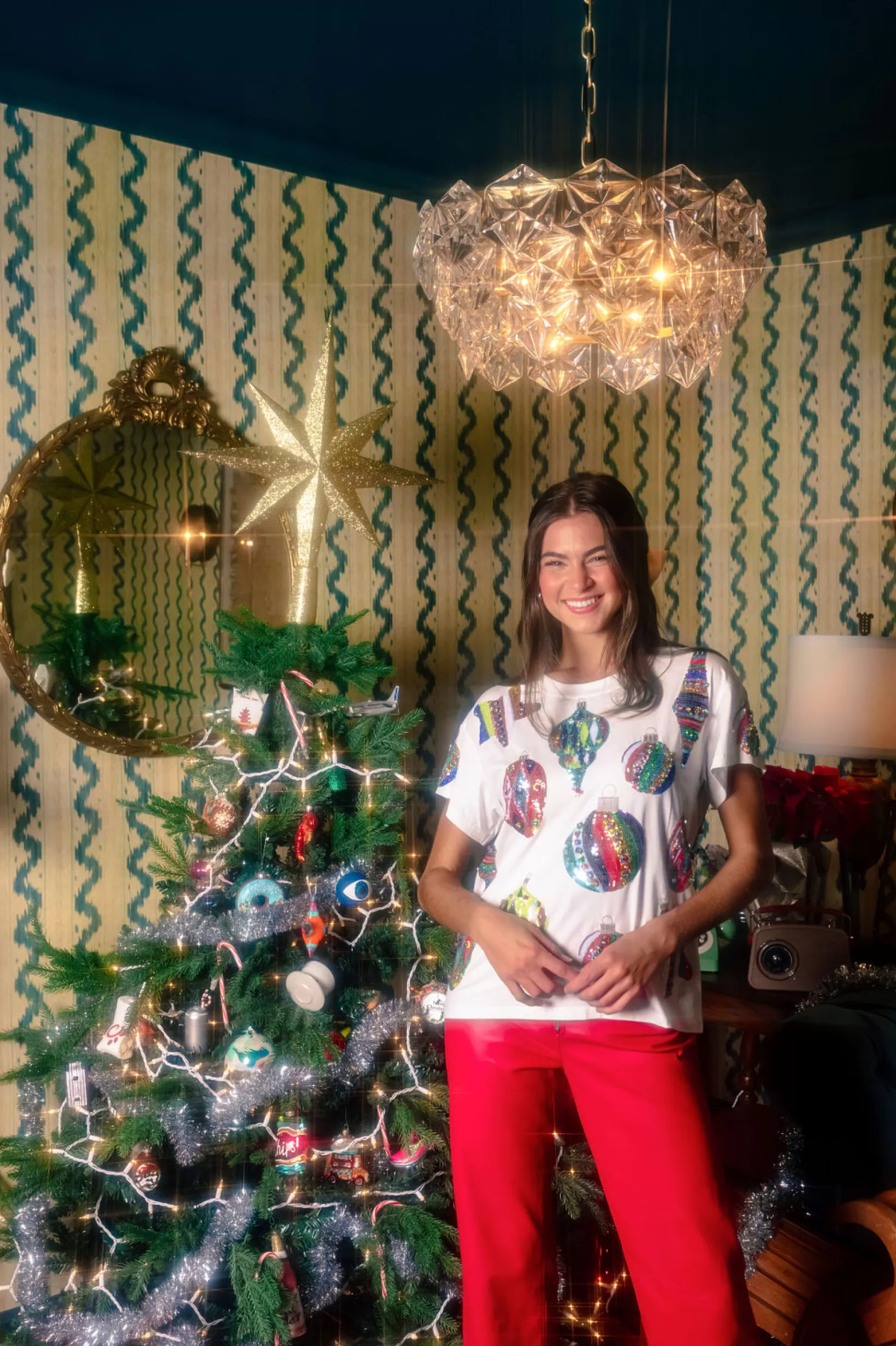Hot Queen of Sparkles Multi Color Ornaments Tee White